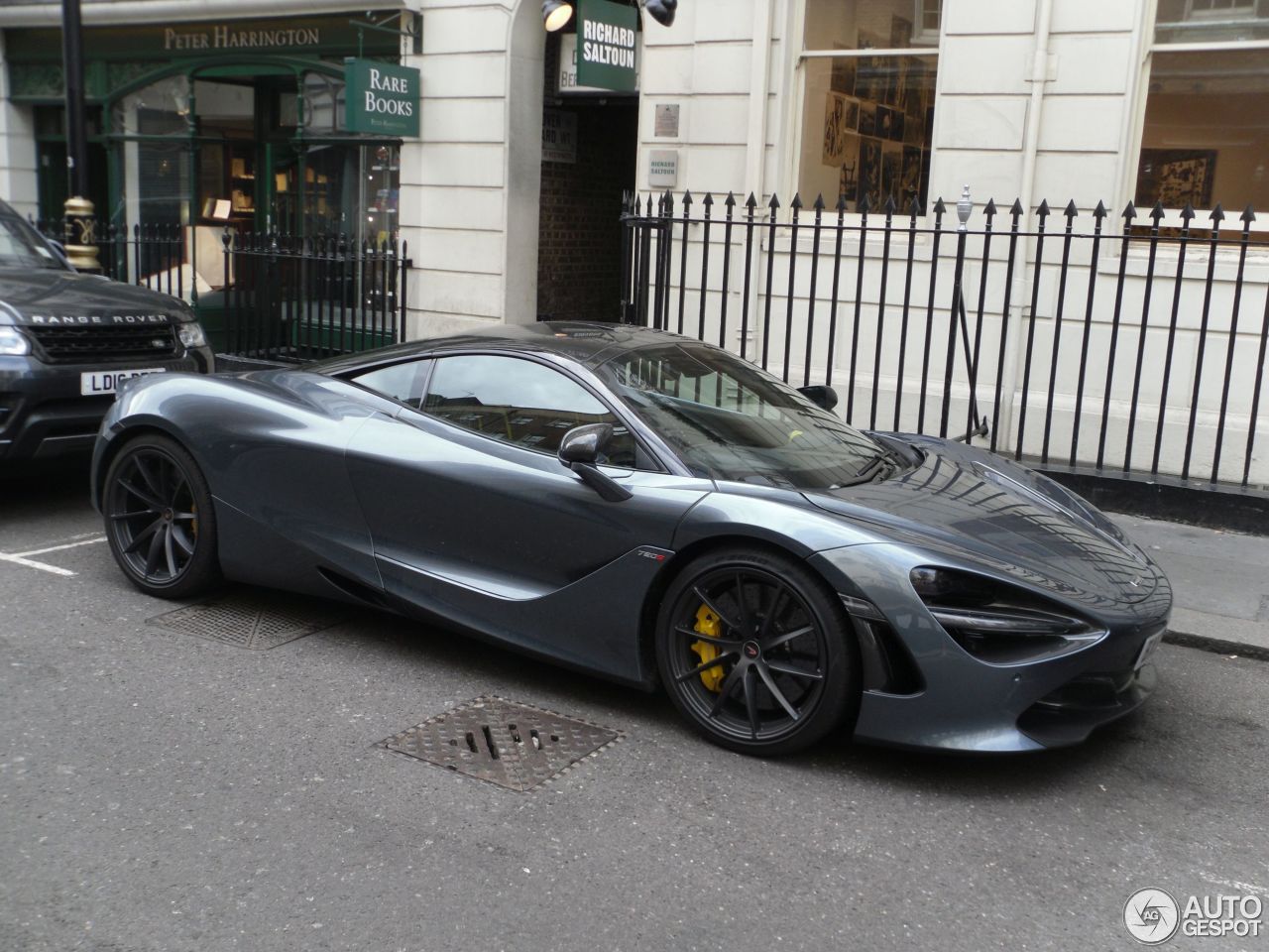 McLaren 720S