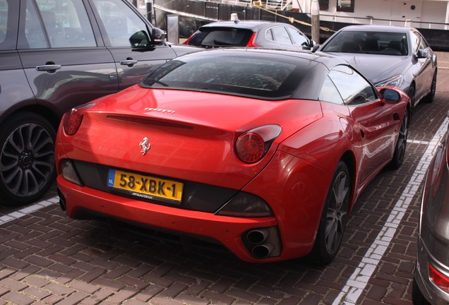 Ferrari California