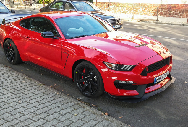 Ford Mustang Shelby GT350R 2015