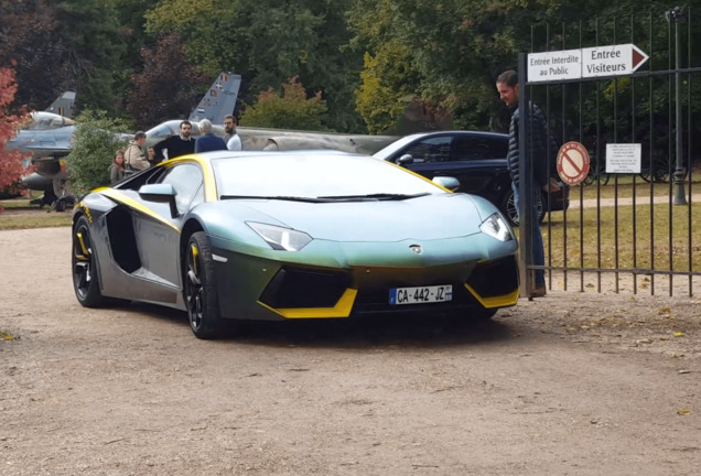 Lamborghini Aventador LP700-4