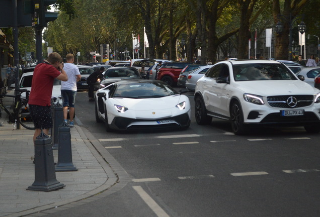 Lamborghini Aventador LP750-4 SuperVeloce Roadster