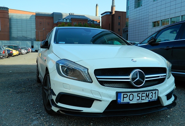 Mercedes-Benz A 45 AMG