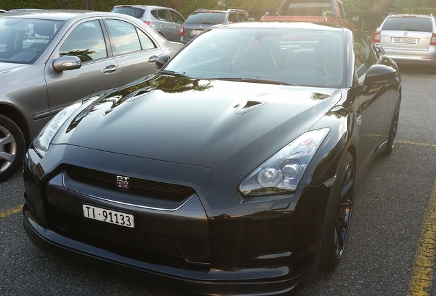 Nissan GT-R