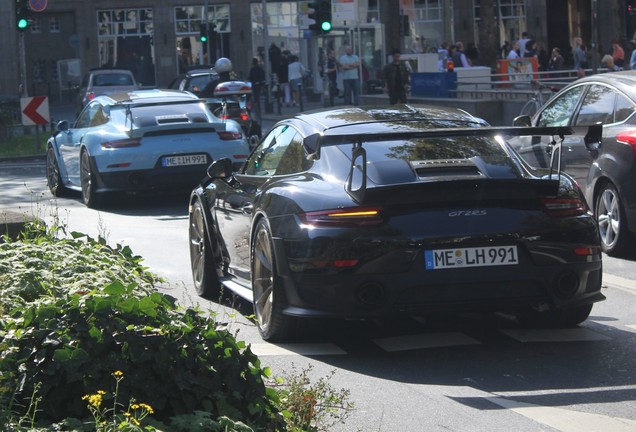 Porsche 991 GT2 RS Weissach Package