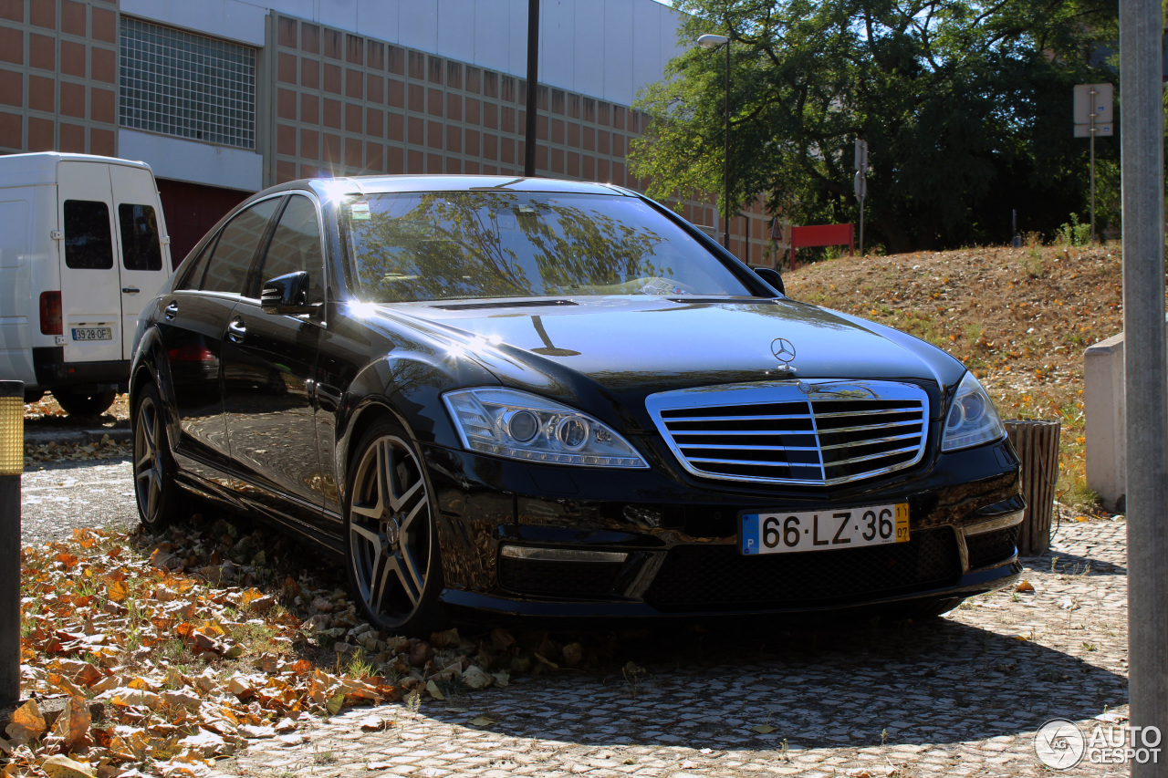 Mercedes-Benz S 63 AMG W221 2011