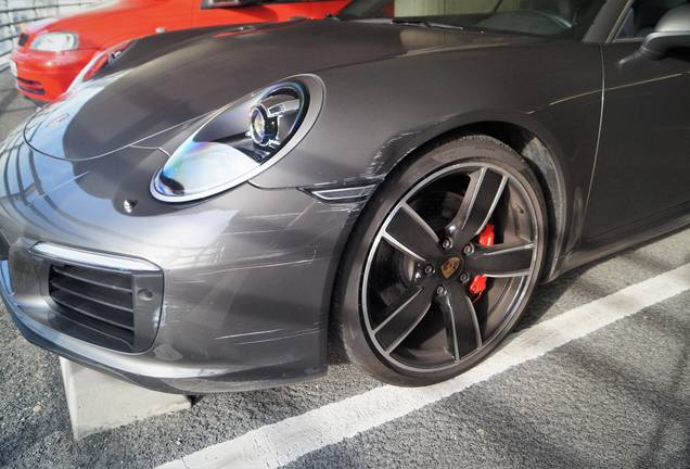 Porsche 991 Carrera 4S Cabriolet MkII