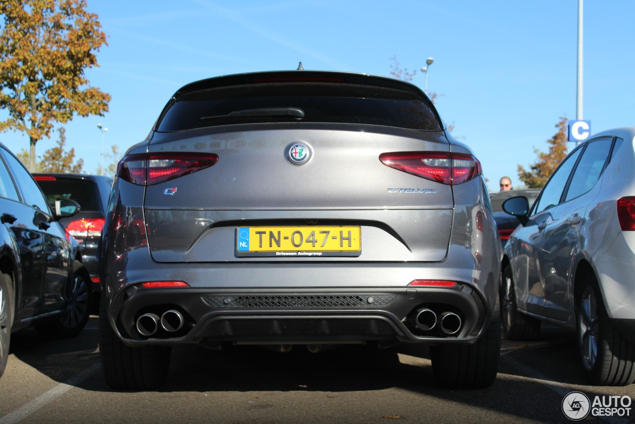 Alfa Romeo Stelvio Quadrifoglio