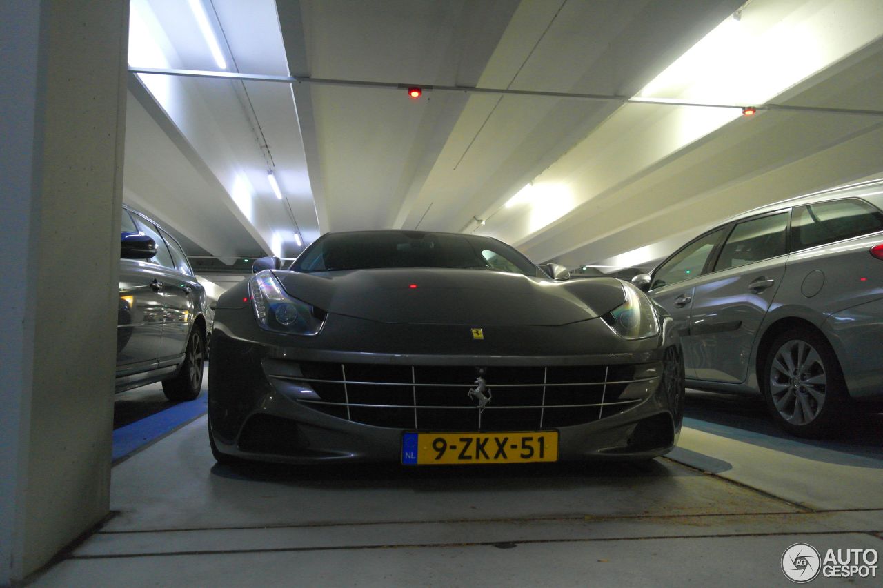 Ferrari FF