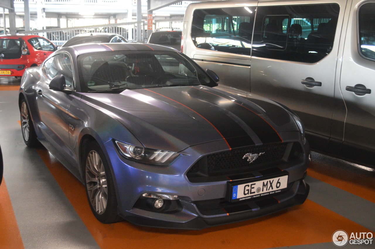 Ford Mustang GT 2015