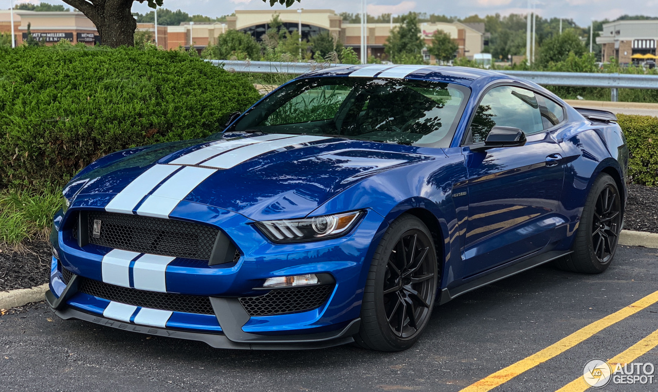 Ford Mustang Shelby GT350 2015