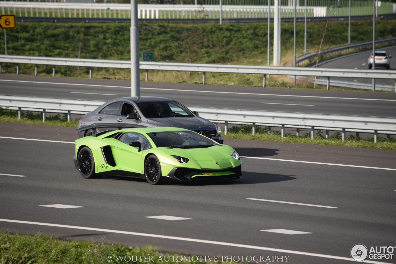 Lamborghini Aventador LP750-4 SuperVeloce