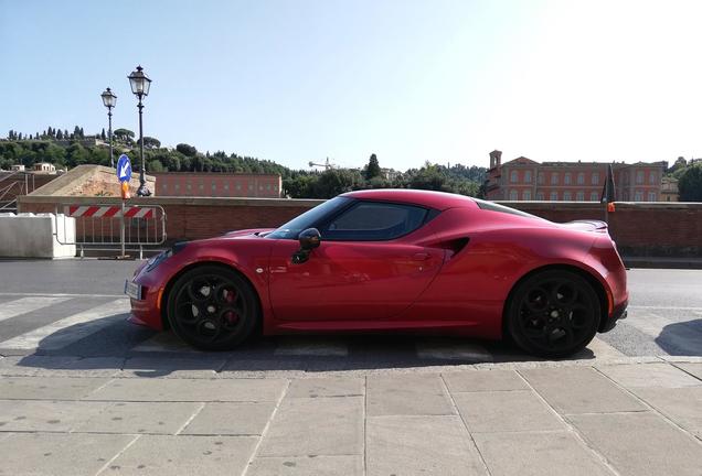 Alfa Romeo 4C Coupé