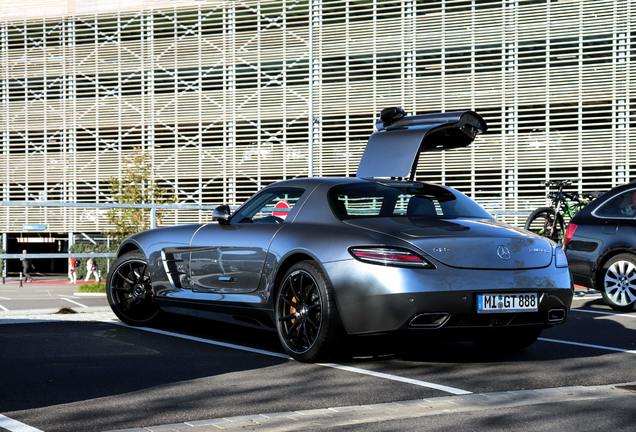 Mercedes-Benz SLS AMG GT