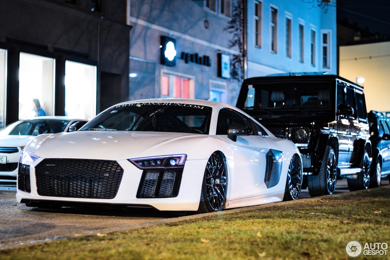 Audi R8 V10 Plus 2015