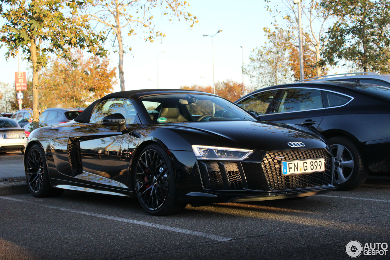 Audi R8 V10 Spyder 2016