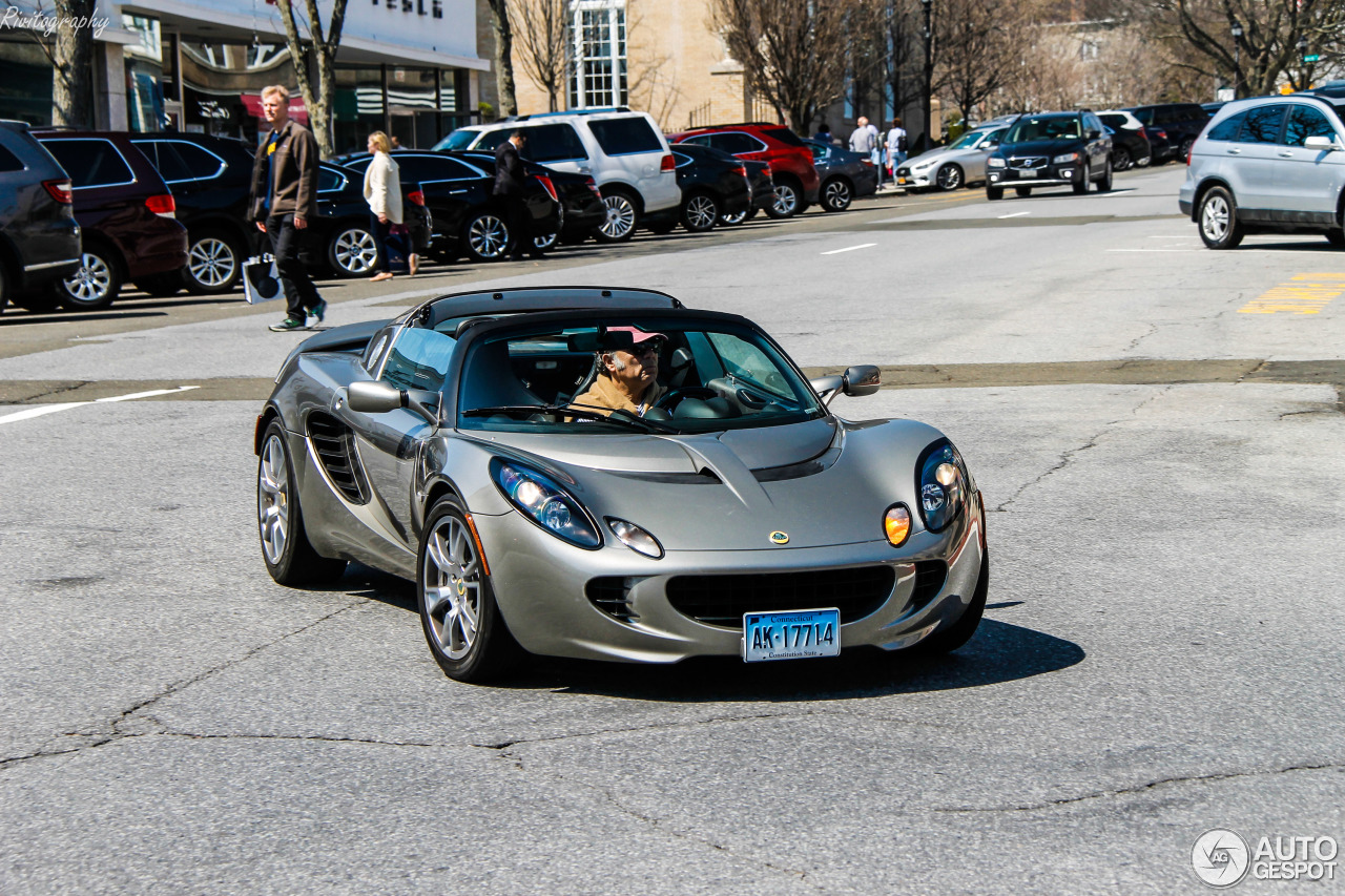 Lotus Elise S2 111R (Federal Elise)