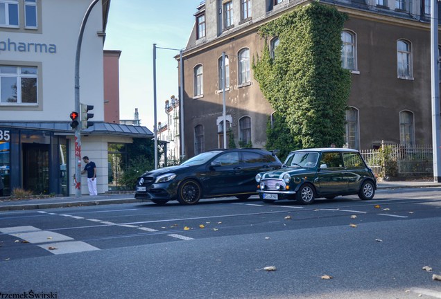 Mercedes-AMG A 45 W176 Yellow Night Edition