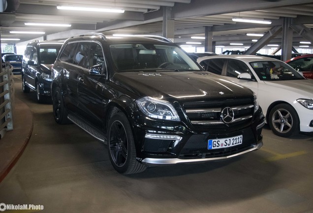 Mercedes-Benz GL 63 AMG X166