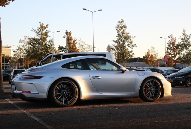 Porsche 991 GT3 Touring