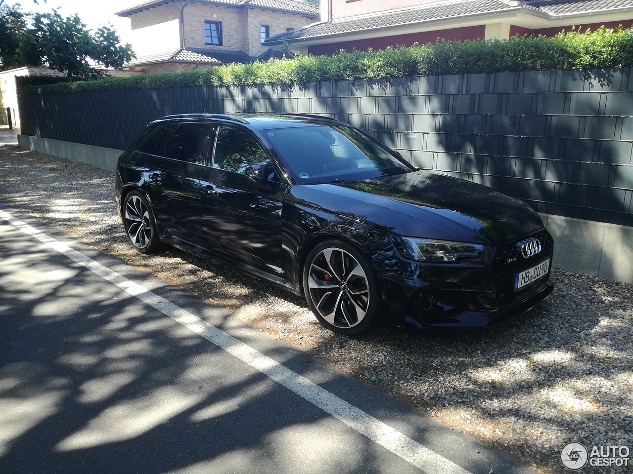 Audi RS4 Avant B9