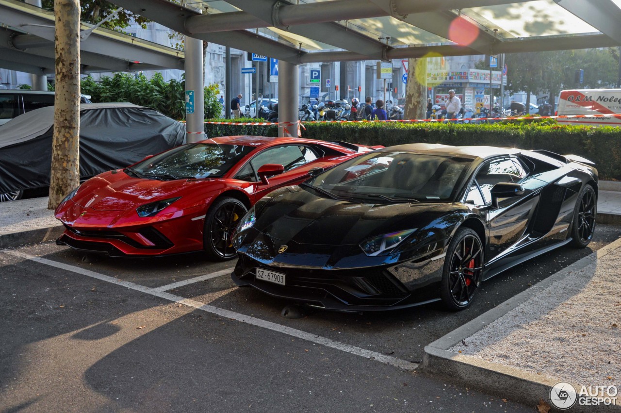 Lamborghini Aventador S LP740-4 Roadster