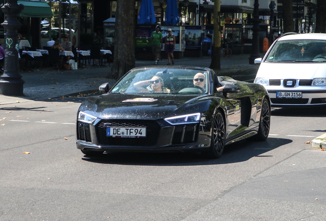 Audi R8 V10 Spyder 2016