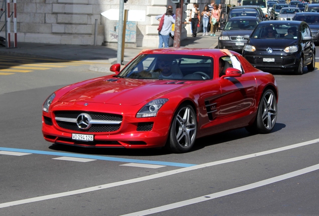 Mercedes-Benz SLS AMG