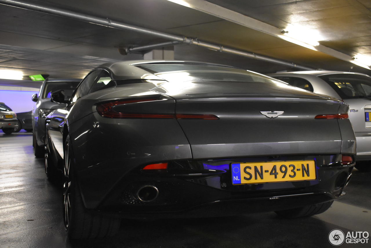 Aston Martin DB11