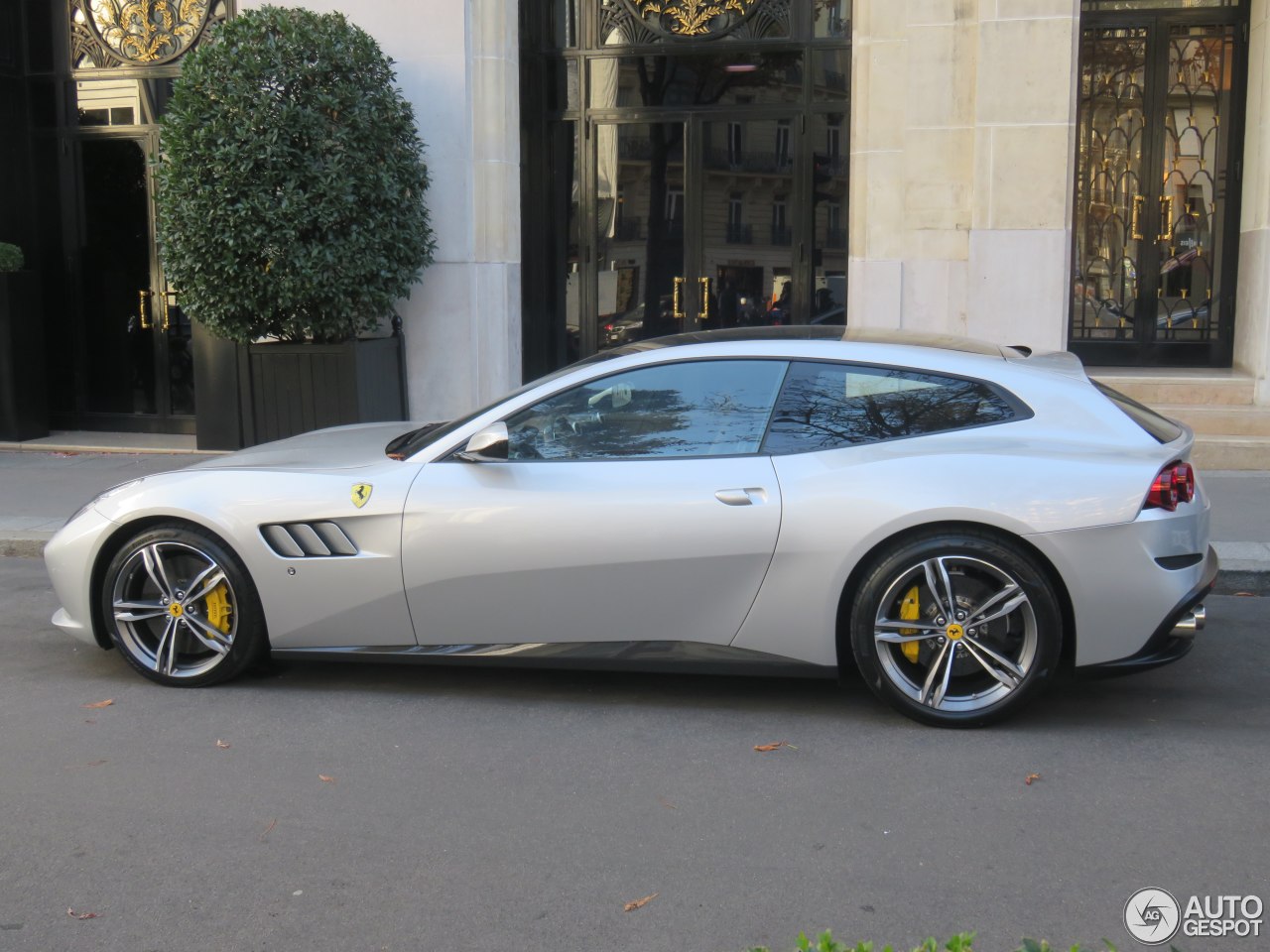 Ferrari GTC4Lusso