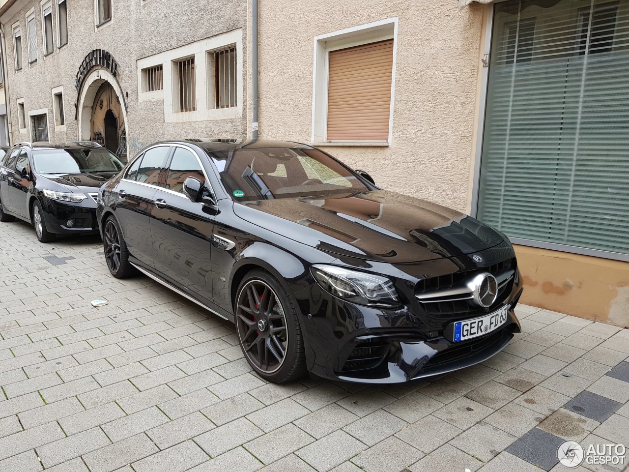 Mercedes-AMG E 63 S W213