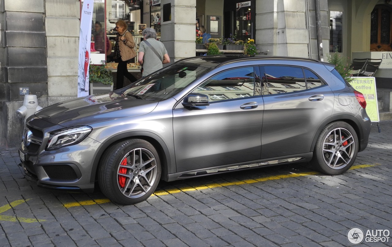 Mercedes-Benz GLA 45 AMG X156