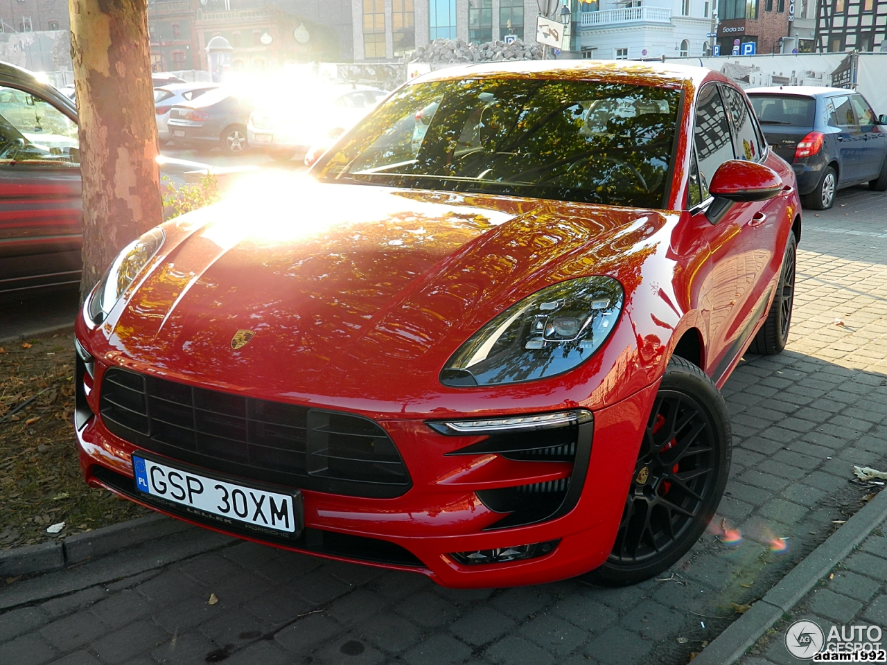 Porsche 95B Macan GTS