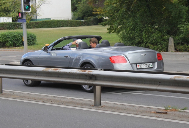 Bentley Continental GTC 2012