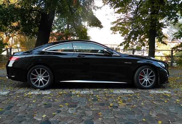 Mercedes-Benz S 63 AMG Coupé C217