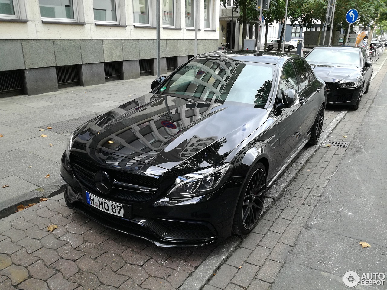 Mercedes-AMG C 63 S W205