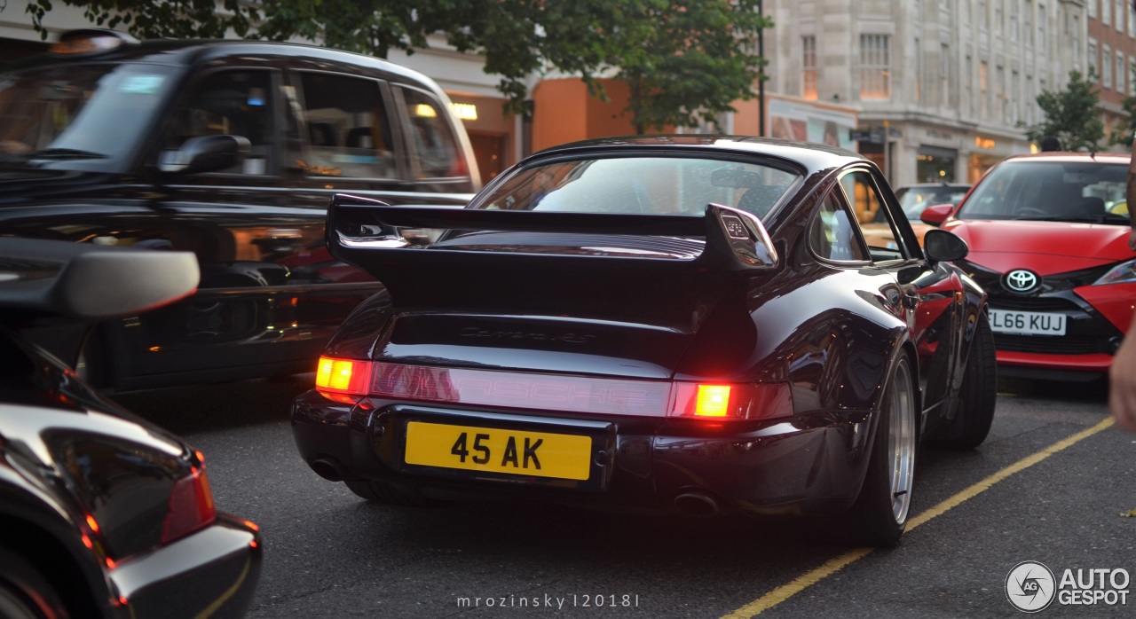 Porsche 964 Carrera RS 3.8