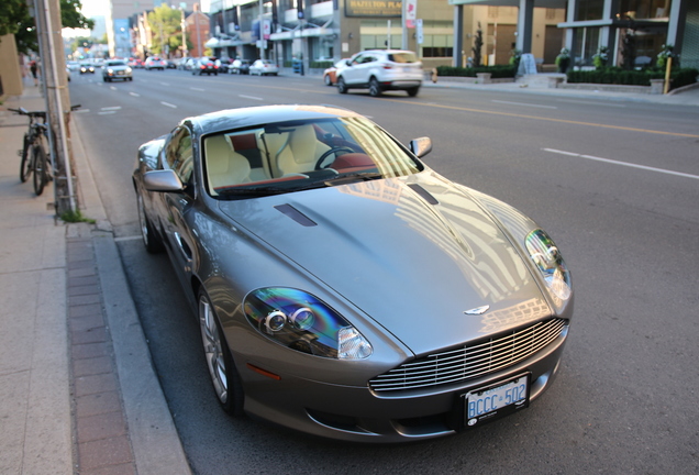 Aston Martin DB9