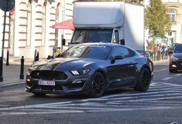 Ford Mustang Shelby GT350 2015