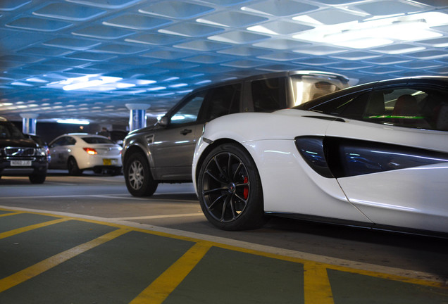 McLaren 570S Spider