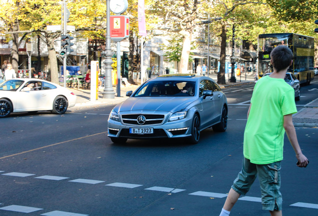 Mercedes-Benz CLS 63 AMG S X218 Shooting Brake