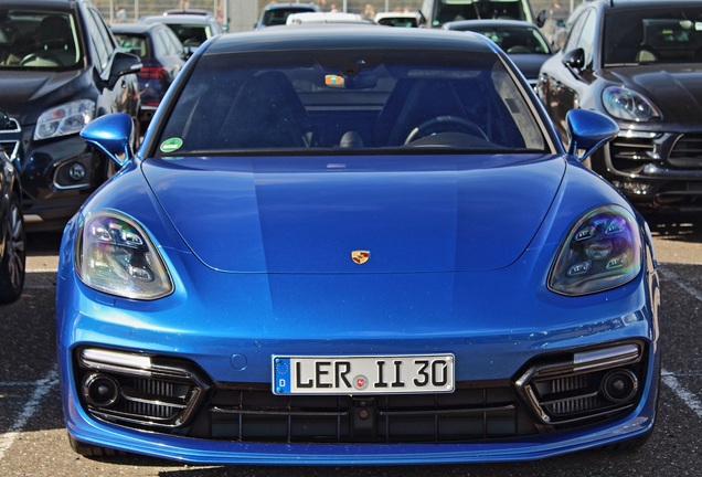 Porsche 971 Panamera Turbo S E-Hybrid