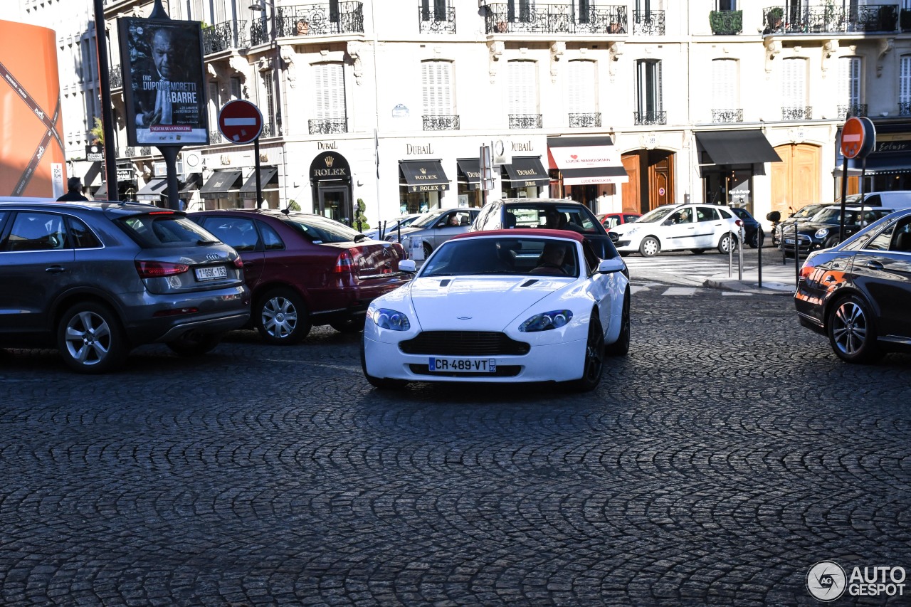 Aston Martin V8 Vantage Roadster