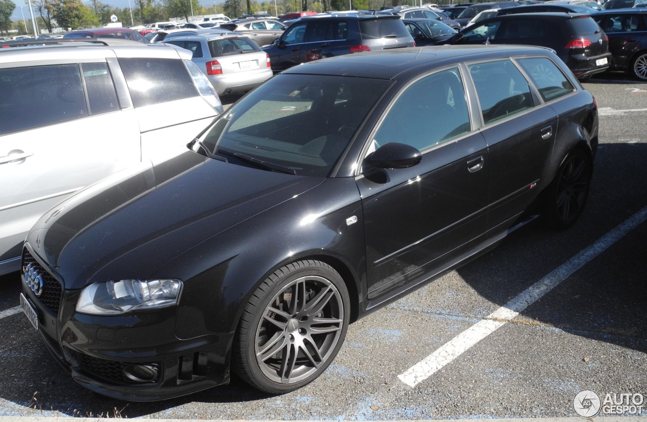 Audi RS4 Avant B7