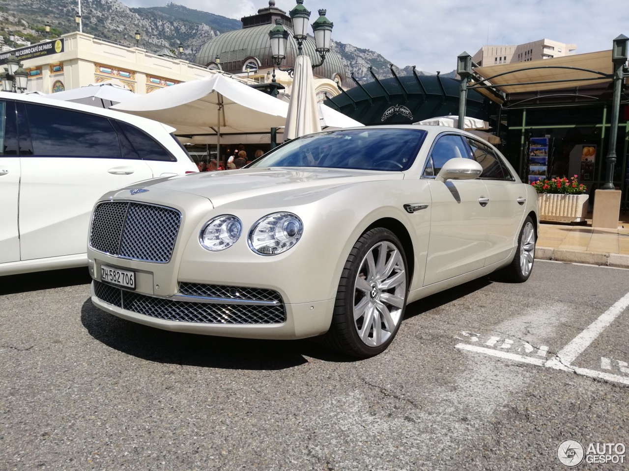 Bentley Flying Spur W12