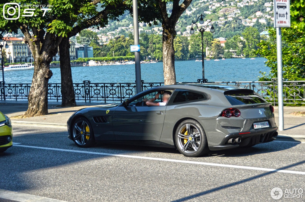 Ferrari GTC4Lusso