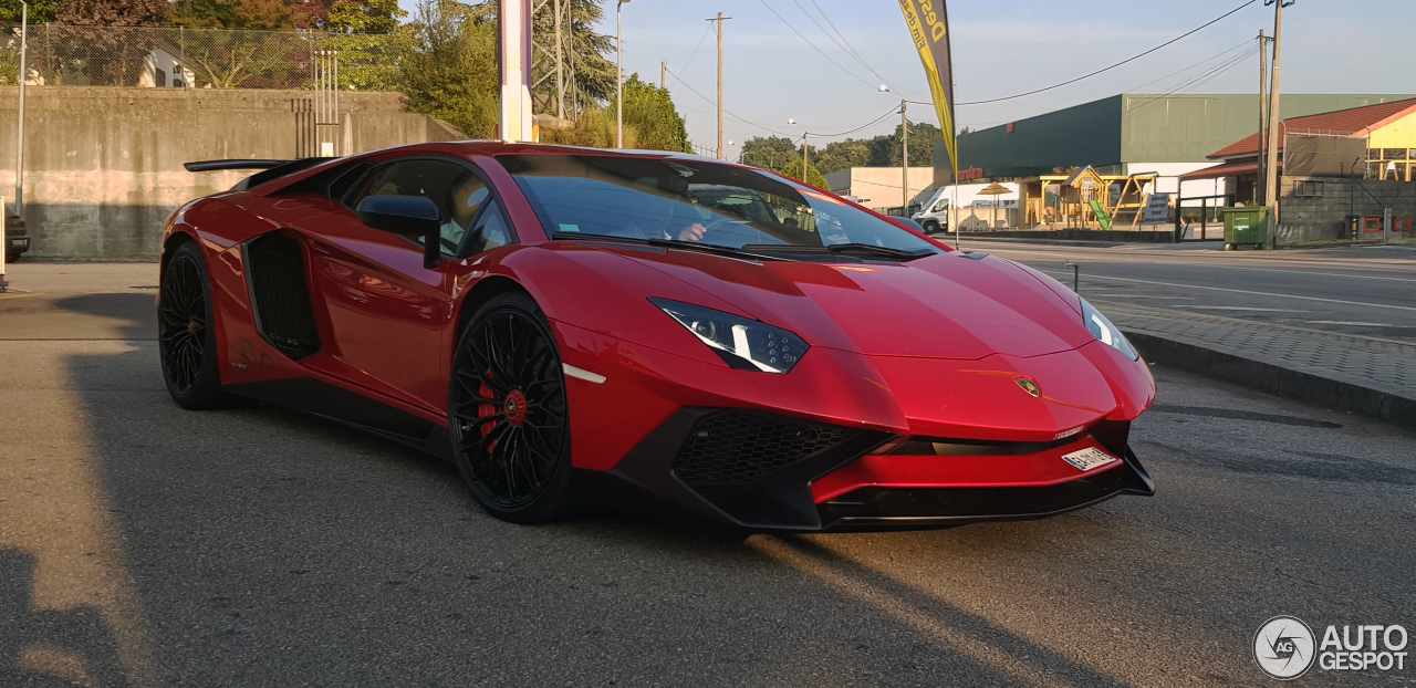 Lamborghini Aventador LP750-4 SuperVeloce