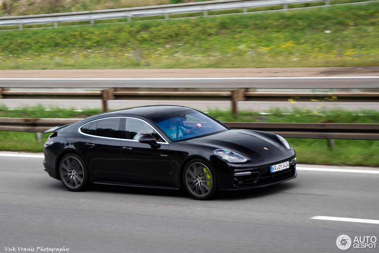 Porsche 971 Panamera Turbo S E-Hybrid