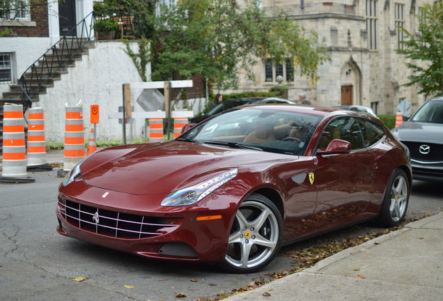 Ferrari FF
