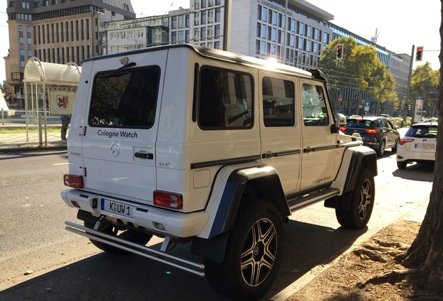 Mercedes-Benz G 500 4X4²