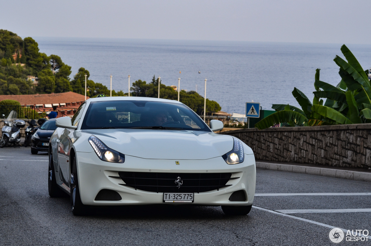 Ferrari FF